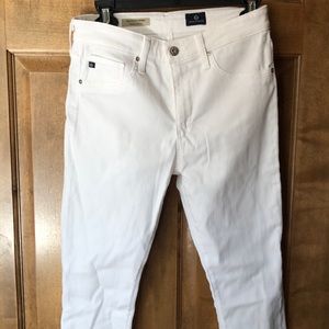 AG The Farrah skinny jean NWOT